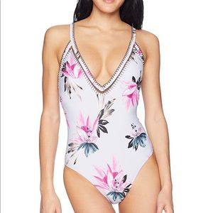 O’Neill women’s Sydney One Piece swimsuit